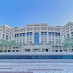 5 Star Hotel Apt - 15 Min To Burj Khalifa & Dxb